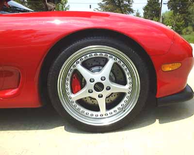 big_brake_wwheel.jpg (22475 bytes)