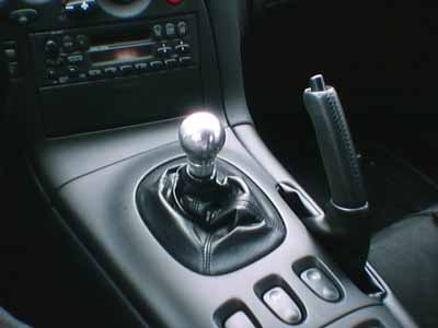 shift_knob.jpg (14295 bytes)